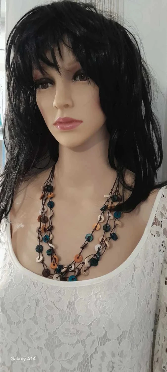 Collier multicolor, en bois (noix de coco)